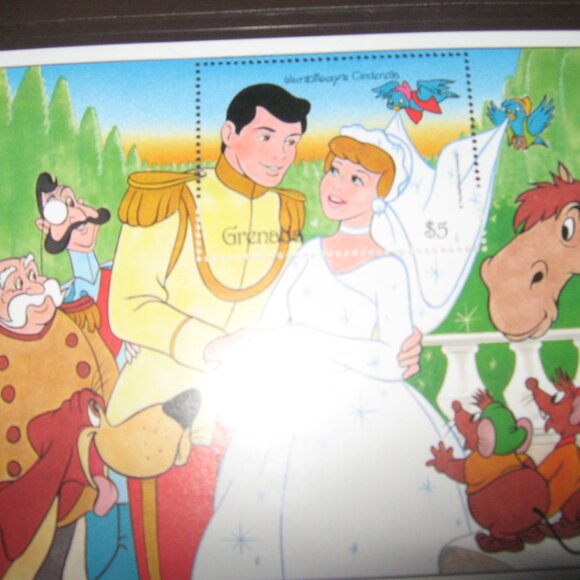 NEW Disney Grenada $5 Stamps Classic Fairy Tales - Six with COA - Picture 4 of 13